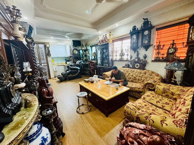 Bán căn hộ 3 ngủ lô góc đẹp   chung cư đền lừ,  gần hồ, ở ngay 71m2 giá chào 4.7 tỷ 0