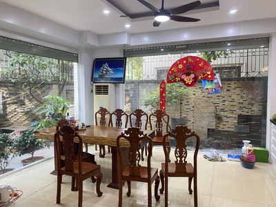 Nhà phố việt hưng 66 tỷ 200m vỉa hè rộng,kinh doanh đỉnh,long biên hà nội 3