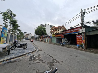 Phố ngọc thụy 47 tỷ 150m nhà c4,ngõ ô tô tránh,kinh doanh cho thuê,long biên 2