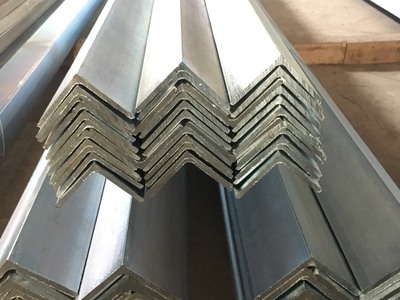 Thép hình V40 x 40 x 4li mạ kẽm - daivietsteel.vn 1