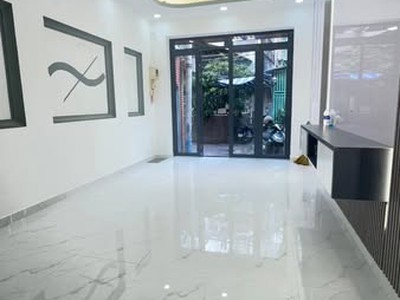 Nhà đường nguyễn biểu phường 2 quận 5. 3