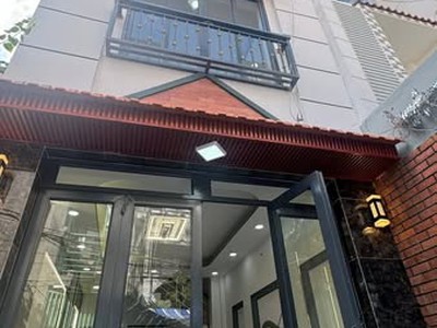 Nhà đường nguyễn biểu phường 2 quận 5. 0