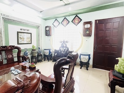 Bán nhà 3 lầu hẻm 10m phan huy ích ngang 5m 110m2 vài bước ra đường gần chợ 13.2 tỷ. 3