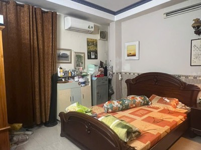 Bán nhà 132m , 6pn, 5wc, 4 tầng, q.2, 7.35  tỷ, sổ hồng 3