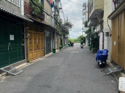 Bán nhà hxh đồng đen   phường 10, quận tân bình  4x18  3 tầng  nhỉnh 9 tỷ 2