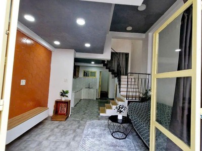 Bán nhà hxh ni sư huỳnh liên, phường 10, tân bình  4 10  2 lầu 7 tỷ 1