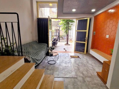 Bán nhà hxh ni sư huỳnh liên, phường 10, tân bình  4 10  2 lầu 7 tỷ 3