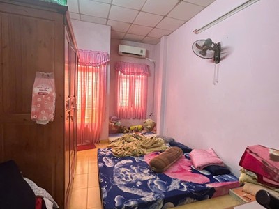 Bán nhà 2 tầng giá chỉ 3.78  tỷ ngay trung tâm quận 8   hẻm thông, sổ riêng, vào ở ngay 0