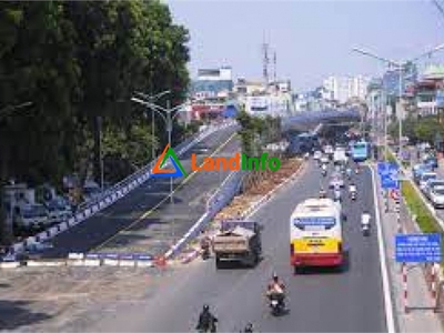 Bán  nhà mặt đường âu cơ wieu nhìn ra sông hồng dt 968m2  giá đầu tư 1