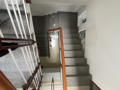 Nhà kiệt nhựa 3.5m gần mt lê đình lý, 60m2, 3 mê đúc, sạch đẹp, 4.x tỷ 2