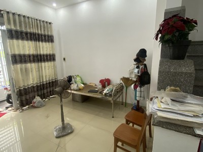 Nhà kiệt nhựa 3.5m gần mt lê đình lý, 60m2, 3 mê đúc, sạch đẹp, 4.x tỷ 3