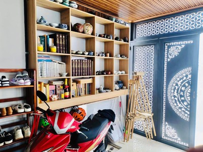 Bán nhà khu bt lam sơn - 52m2 - 5 tầng - ô tô tránh - 5pn - chủ để lại nội thất - ngang 5m bề thế 0