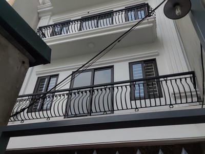 Nhà đẹp  học viên tài chính - bắc từ liêm - dt33m2 - 5 tầng - giá  5,4 tỷ - để ở , kinh doanh 0