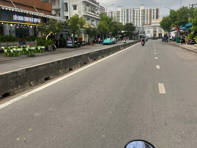 Bán nhà mặt phố 62 tỷ, 680m2 tại dương thị giang, quận 12, chỉ với hot 1