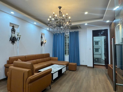  cự lộc   nhà 4 tầng   gần phố   ở ngay   tài chính dưới 6.5 tỷ khó có căn thứ 2 0