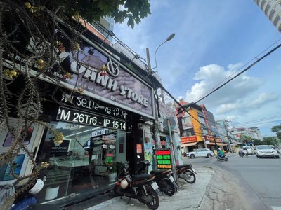 Bình tân   sang mặt bằng tiệm điện thoại , mới đẹp , mặt tiền đường lớn khu tên lửa, tel : 0