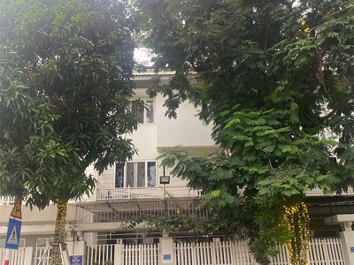 Nhà đẹp- giá tốt chính chủ bán nhanh căn nhà  liền kề khu d geleximco, để vào hồ chí minh sinh sống 1