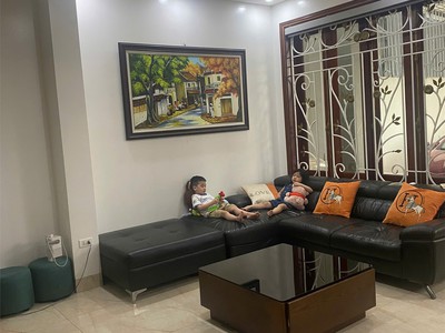 Nhà đẹp- giá tốt chính chủ bán nhanh căn nhà  liền kề khu d geleximco, để vào hồ chí minh sinh sống 2