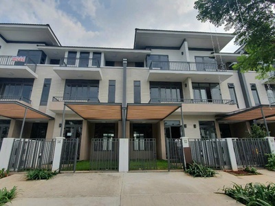 Bán căn biệt thự lavila kdc ven sông  phước kiển - nhà bè 0