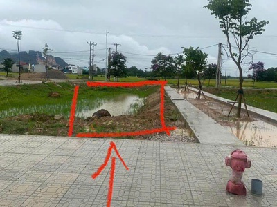 Cần bán đất lô xẻ khe   đấu lưng đường 34m giai đoạn 2   view công viên 0