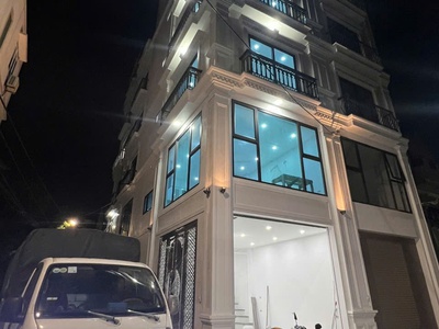 Bán nhà mặt đường oto tránh kinh doanh, 7 tầng thang máy, gần kđt hindo royal park, chỉ hơn 8 tỷ. 0