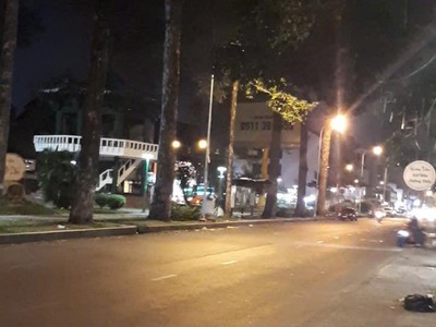 Bán nhà mặt tiền hùng vương, phường 9, quận 5   vị trí trung tâm   giá chỉ 20 tỷ 3
