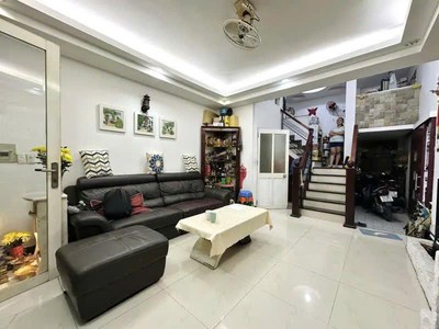 Lô góc, 52m2 thiết kế lệch tầng thoáng, sổ a4, an sinh tốt, hẻm 96 duy tân pn 1