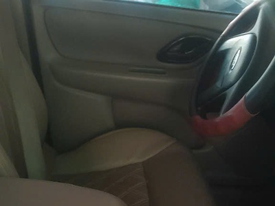 Chính chủ cần bán xe  Ford Escape ĐỜI 2003 4