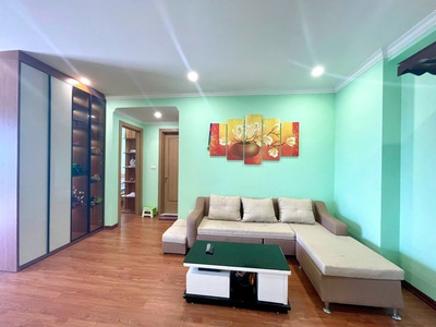 Cần bán căn góc 76m2 tầng 14, ban công view hồ chung cư Thanh Hà 3