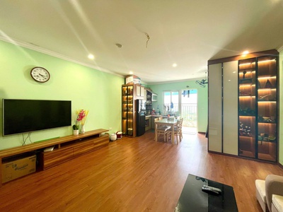 Cần bán căn góc 76m2 tầng 14, ban công view hồ chung cư Thanh Hà 4