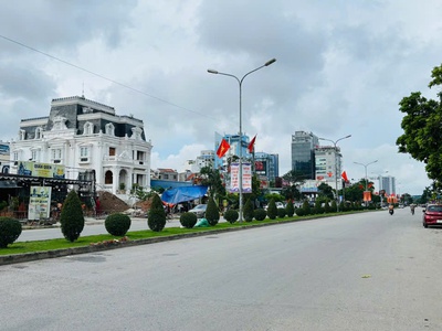 Cho thuê lô đất mặt đường 40m, lô 26 Lê Hồng Phong - 253m2 - mt 14m - 30 tr/tháng 3