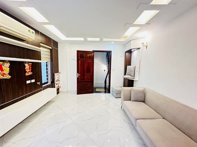 5 tầng lô góc   Hai Bà Trưng   Ngõ thông thẳng tắp ba gác đỗ cửa giá 6,2 tỷ 0