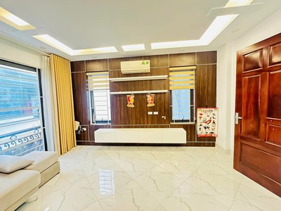 5 tầng lô góc   Hai Bà Trưng   Ngõ thông thẳng tắp ba gác đỗ cửa giá 6,2 tỷ 1