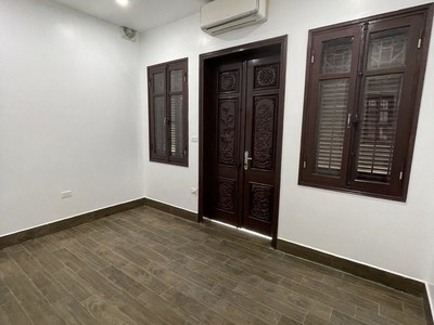 Chính chủ bán biệt thự lô góc khu nhà ở 18-4 Thanh Bình Mỗ Lao DT 165m2 x 3 tầng giá 31.9 tỷ 1
