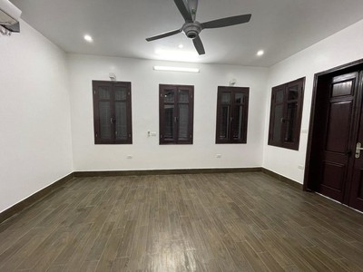 Chính chủ bán biệt thự lô góc khu nhà ở 18-4 Thanh Bình Mỗ Lao DT 165m2 x 3 tầng giá 31.9 tỷ 4