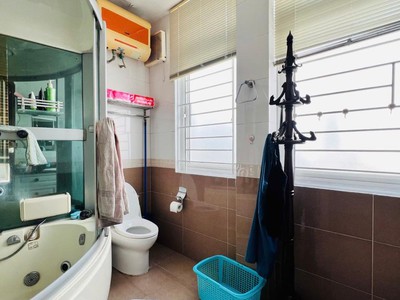Bán biệt thự Làng Việt Kiều Châu Âu đường Nguyễn Văn Lộc DT 200m2 x 3 tầng giá 47.9 tỷ 7