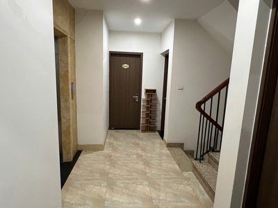 Phòng 30m2 ban công nhiều ánh sáng ngõ 89 Phan Kế Bính 1