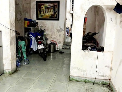 Bán nhà mặt phố Nguyễn Khoái, sổ đỏ 60m2, 7 tỷ 2
