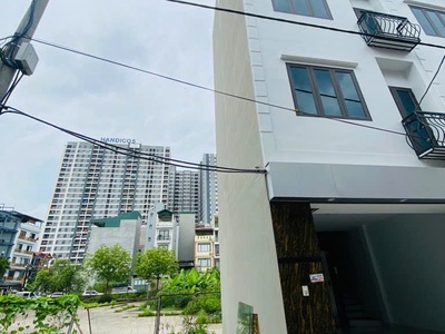 Nhà mới coong - 5 tầng - có thang máy - trung tâm gia lâm - hà nội 0