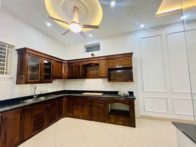 Bán nhà phúc lợi   long biên   ngay cạnh ruby3   69m  x 4 tầng   giá 7.8 tỷ   sổ đỏ chính chủ 3