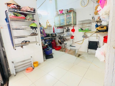 Nhà góc 2 mặt hẻm cách 1 căn ra mặt tiền ba đình p10q8 2