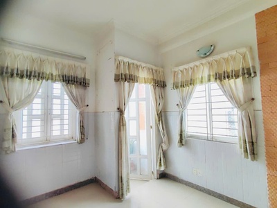 Nhà đẹp hxt thông   sát hồng lạc   5 tầng   sổ vuông như cọc tiền. nhỉnh 6 tỷ. 2