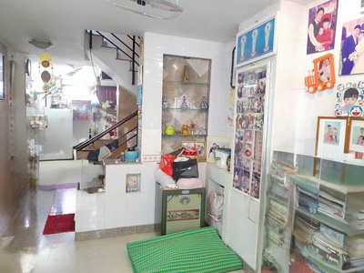 Nhà đẹp hxt thông   sát hồng lạc   5 tầng   sổ vuông như cọc tiền. nhỉnh 6 tỷ. 0