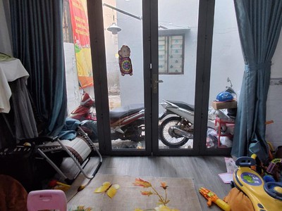 Quận 7 - hẻm trần xuân soạn, ngang 4m, 2pn,2wc, cạnh ca phường vô cùng an ninh, nhỉnh 3 tỷ, tiện 1