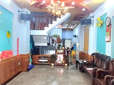 Chỉ 6.xxtỷ tl  bán nhà gò vấp gần emart 2, dt 68m    4 tầng/4pn, ô tô ngủ trong nhà 0