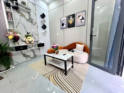 Nhà mới đẹp 50m    hẻm xe hơi   full nội thất   tl43   bình chiểu   chỉ 2.75 tỷ 0
