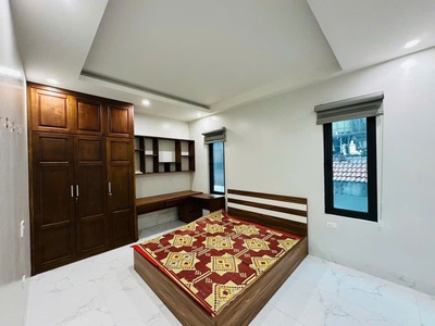 Bán gấp nhà chính chủ đầu ngõ 176 trương định, q. hoàng mai. ô tô vào nhà - 48m - 6t- lô góc thoáng 3