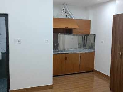 Cho thuê ccmn Lê Văn Lương, Hoàng Ngân, điện tích 30,35m2 9
