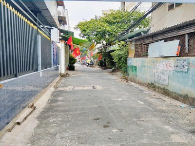 Cần bán nhà hxh thông, trường chinh, p14, tân bình, 60m2, 3 tầng, chĩ nhỉnh 7 tỷ 4