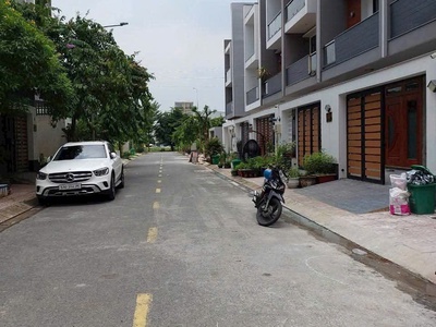 Sót nền đất  5mx24m  mặt tiền kênh tham lương quận 12, bao rẻ 4